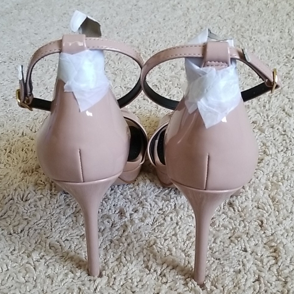 Madden Girl Flashy Ankle Strap Fawn Patent Heels - Picture 12 of 16